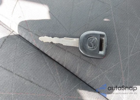 2012 Mazda Mazda2 Sport из США, поврежденный, VIN JM1DE1KZXC0141909